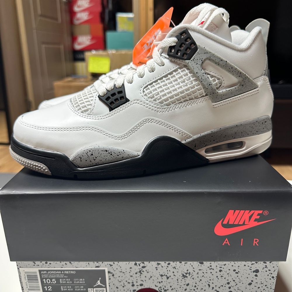 Jordan Air Retro 4 White and Gray Men's Shoes